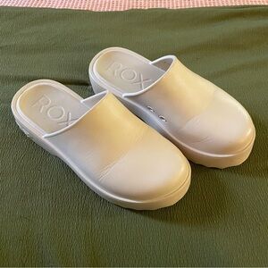 Roxy Plastic Clogs